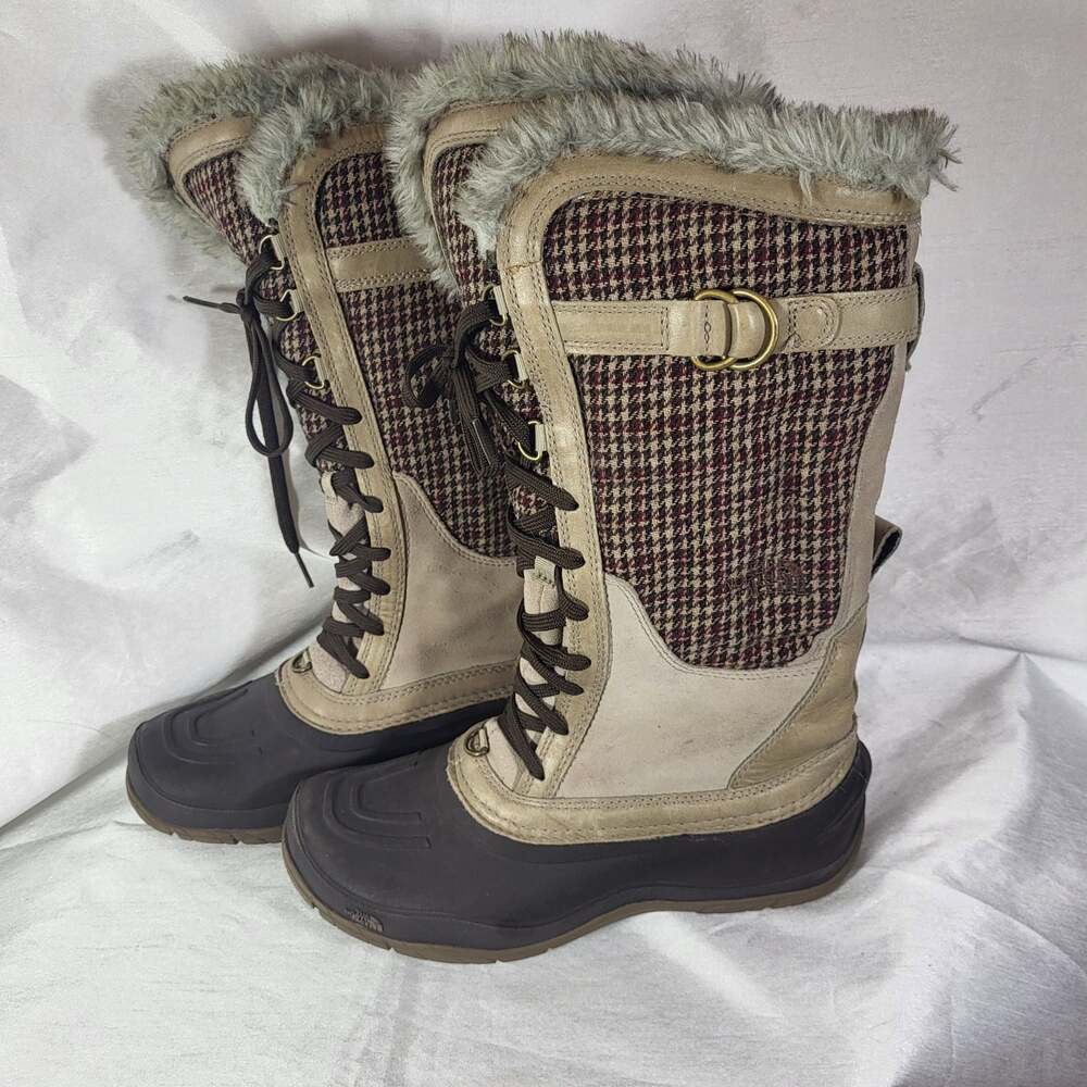 The North Face Women's Winter Boots Size 7.5 Brown Plaid Faux Fur Lace Up
